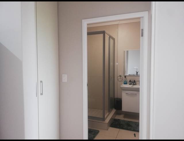 1 BEDROOM APARTMENT TO LET IN UMHLANGA RIDGE